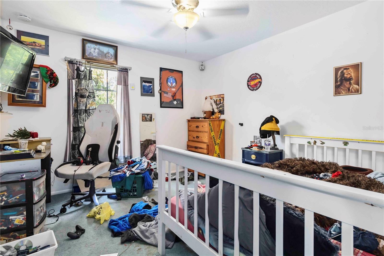 Image 17 of 30 For 817 Helm Avenue Nw