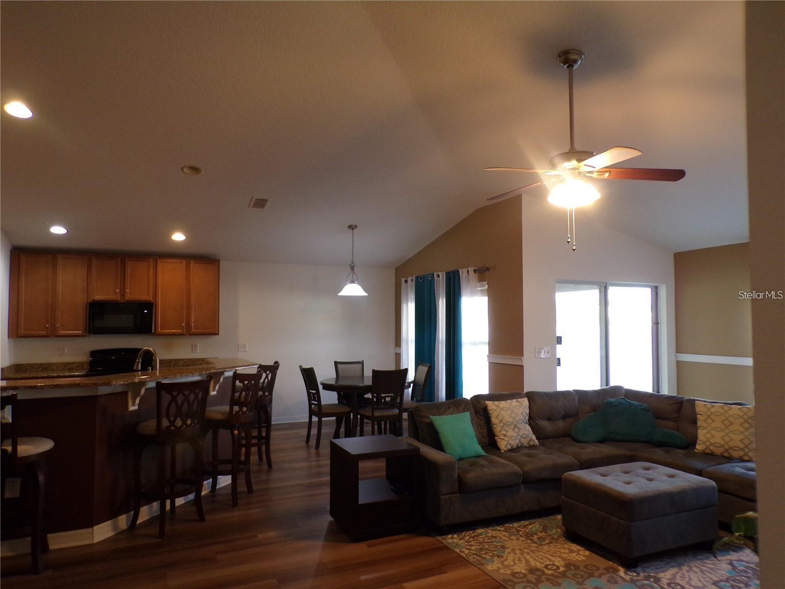 Image 11 of 19 For 10509 Bull Grass Drive