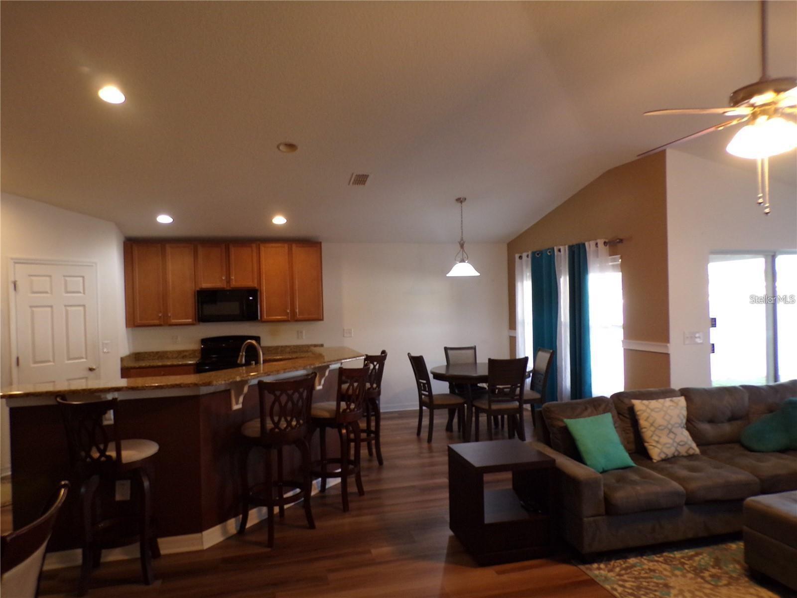 Image 4 of 19 For 10509 Bull Grass Drive