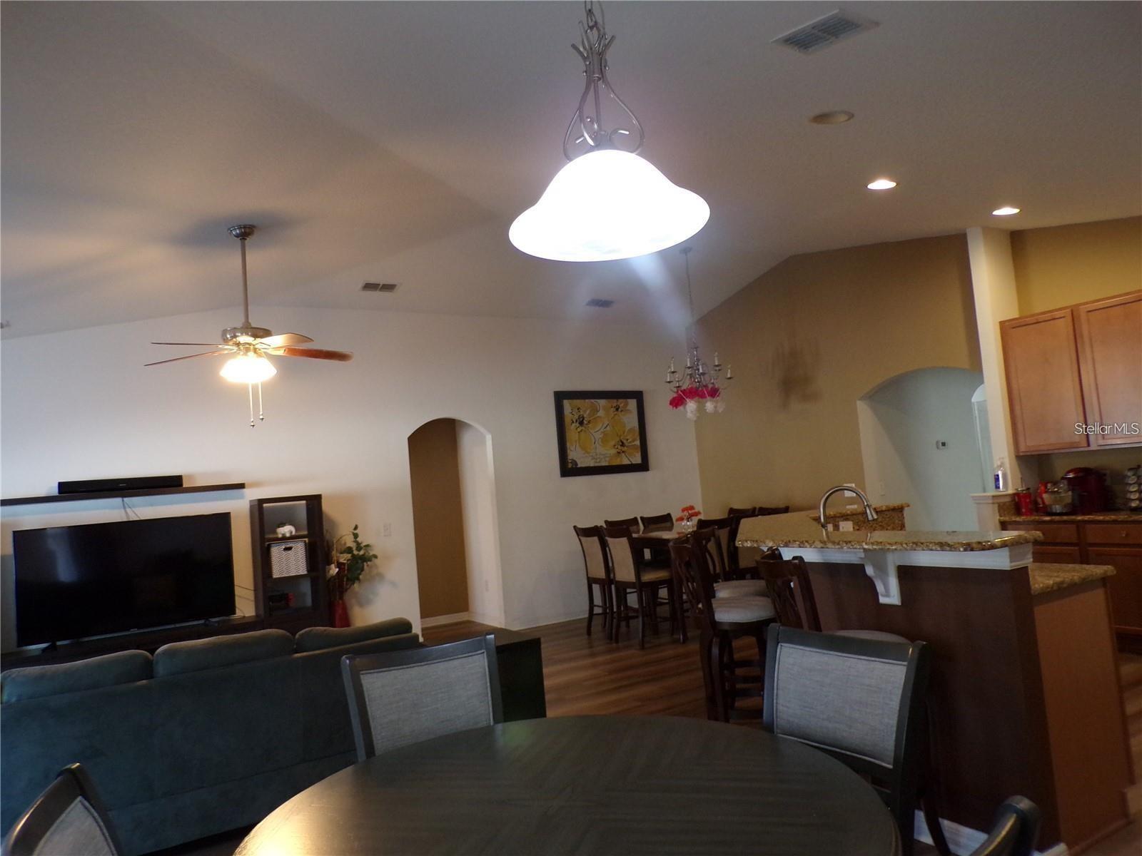 Image 8 of 19 For 10509 Bull Grass Drive