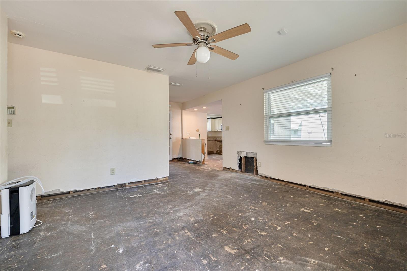 Image 3 of 26 For 6730 10th Avenue Terrace S