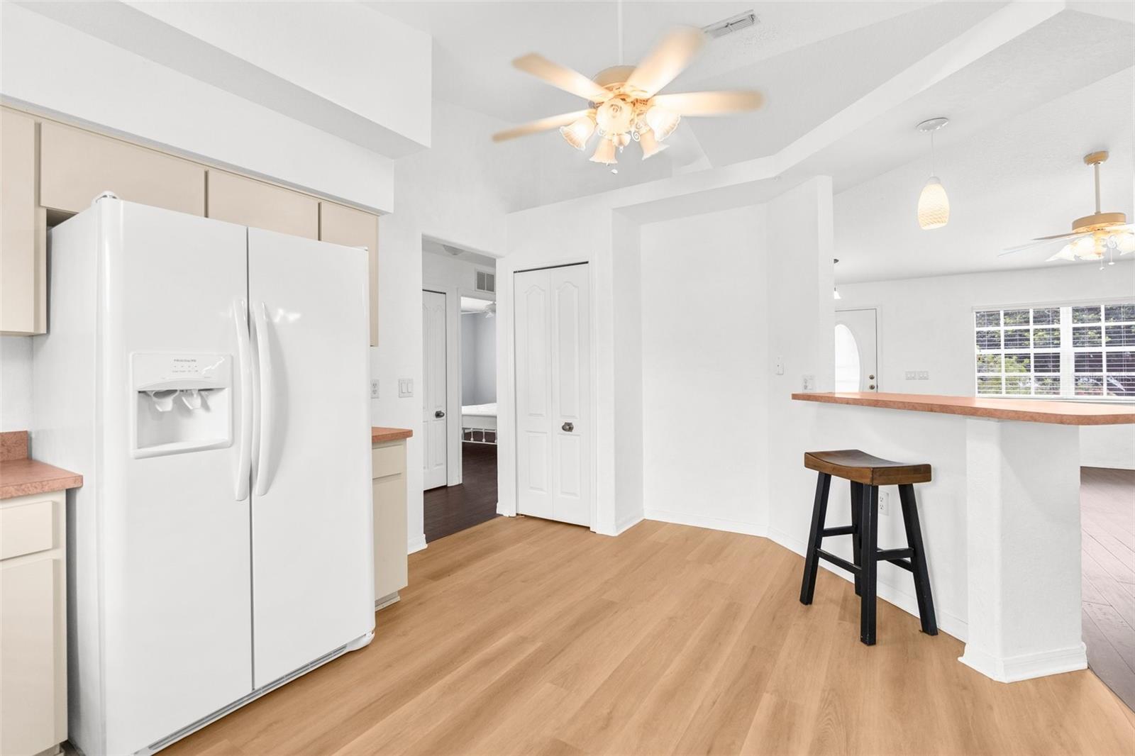 Listing photo id 9 for 13384 Brighton Street