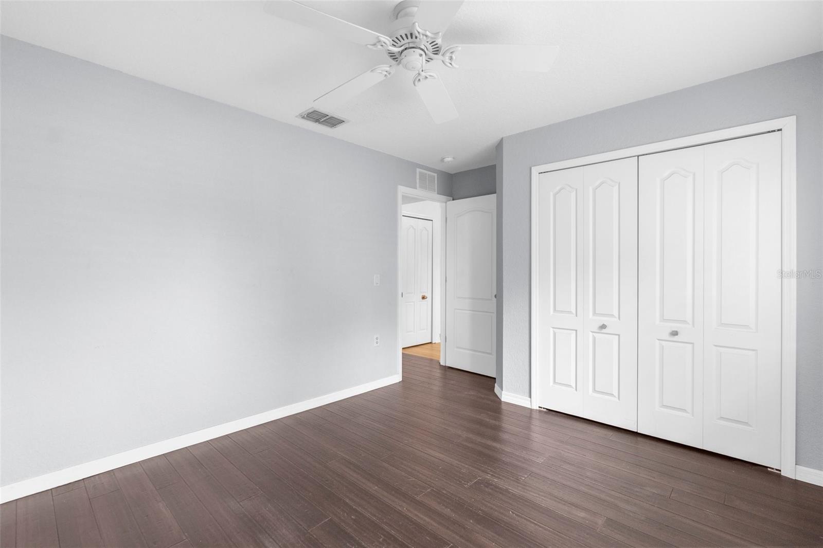 Listing photo id 15 for 13384 Brighton Street