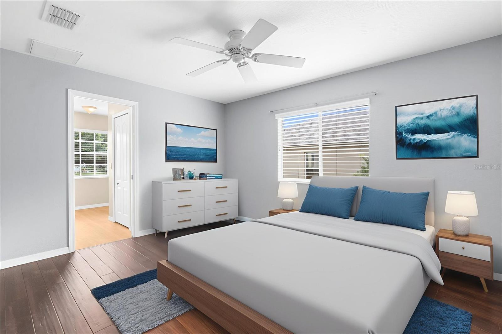 Listing photo id 22 for 13384 Brighton Street