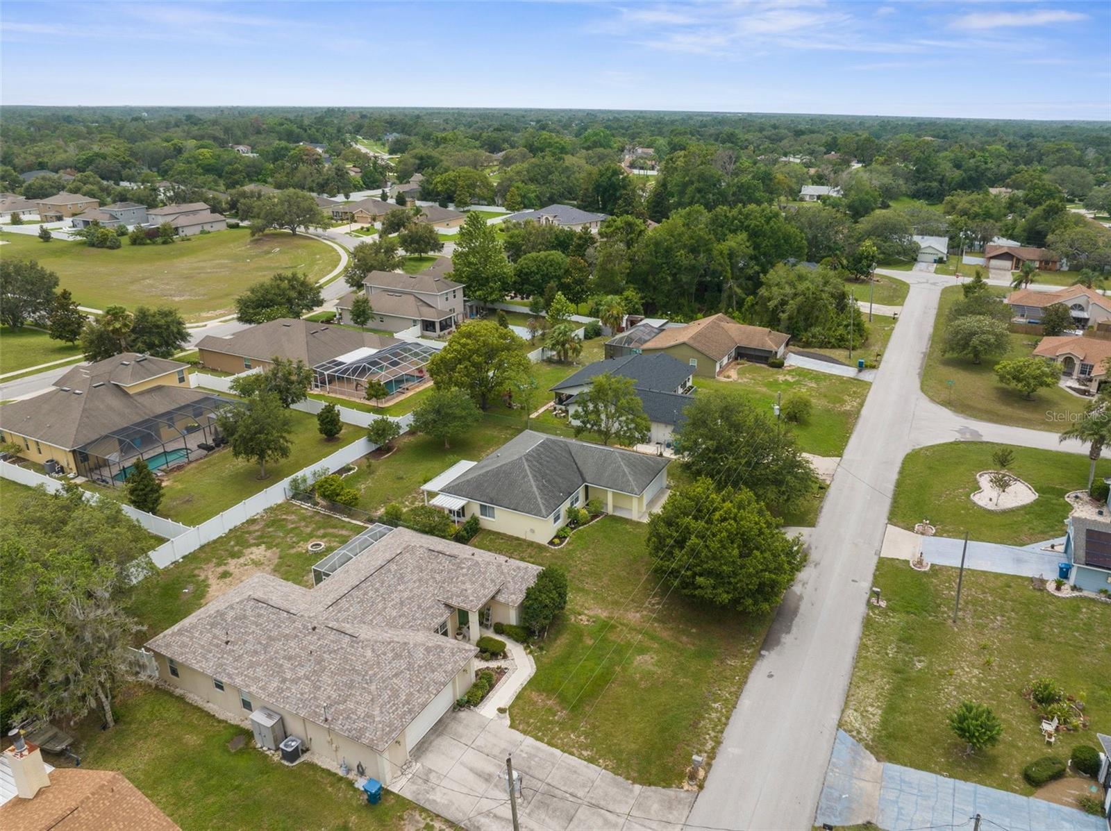 Listing photo id 36 for 13384 Brighton Street