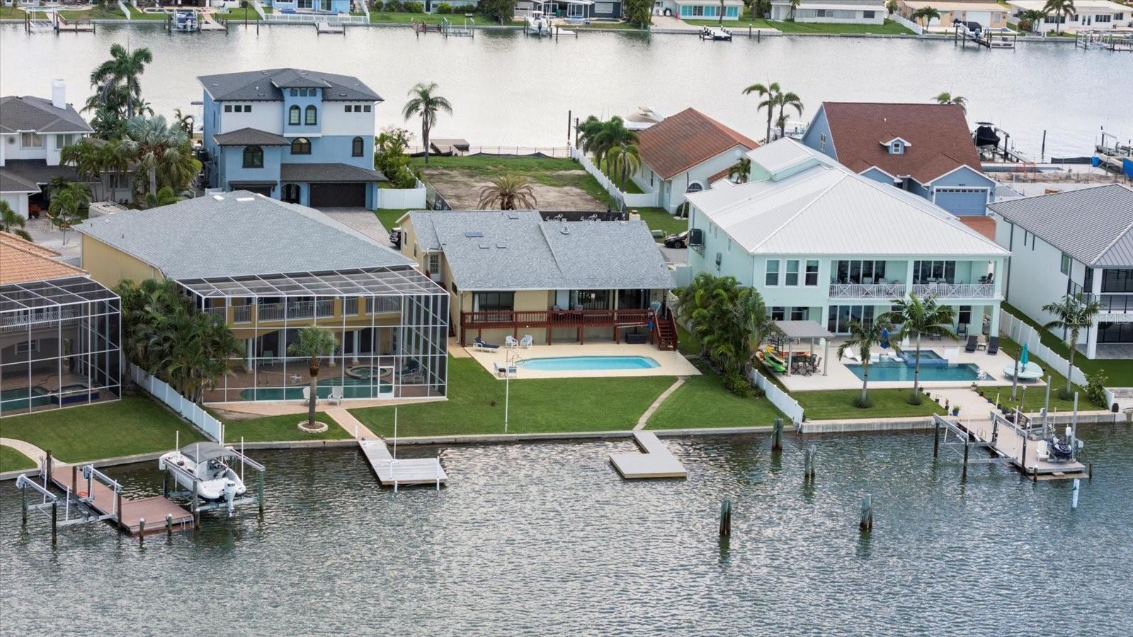 Details for 17025 Dolphin Drive, NORTH REDINGTON BEACH, FL 33708