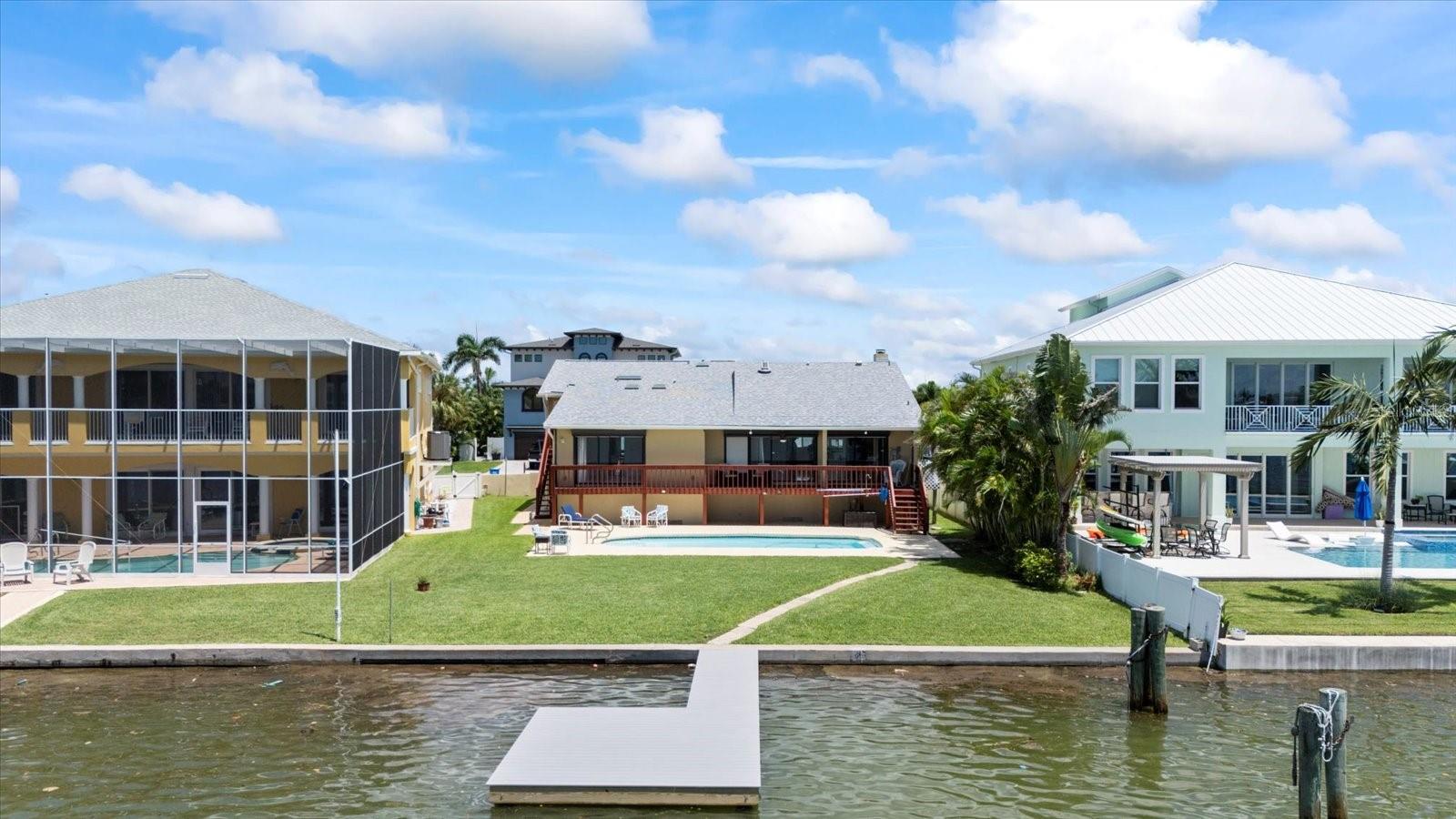 Image 14 of 49 For 17025 Dolphin Drive