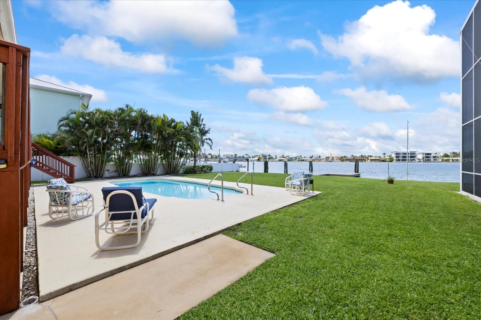 Image 15 of 49 For 17025 Dolphin Drive
