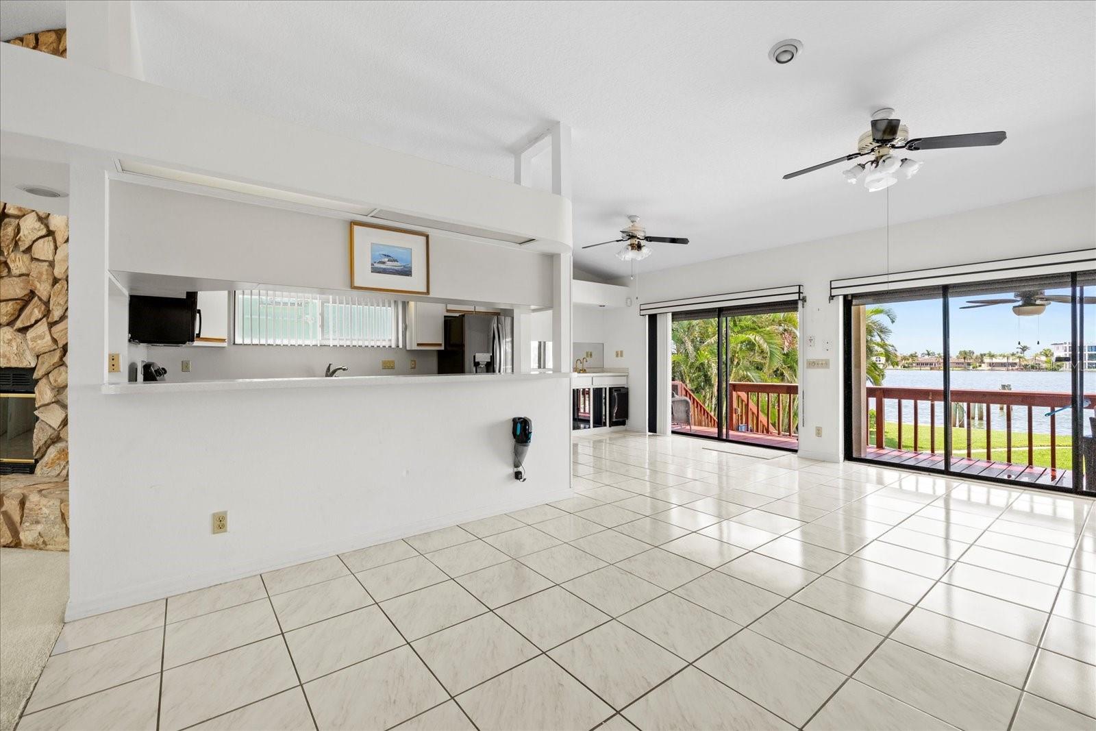 Image 27 of 49 For 17025 Dolphin Drive