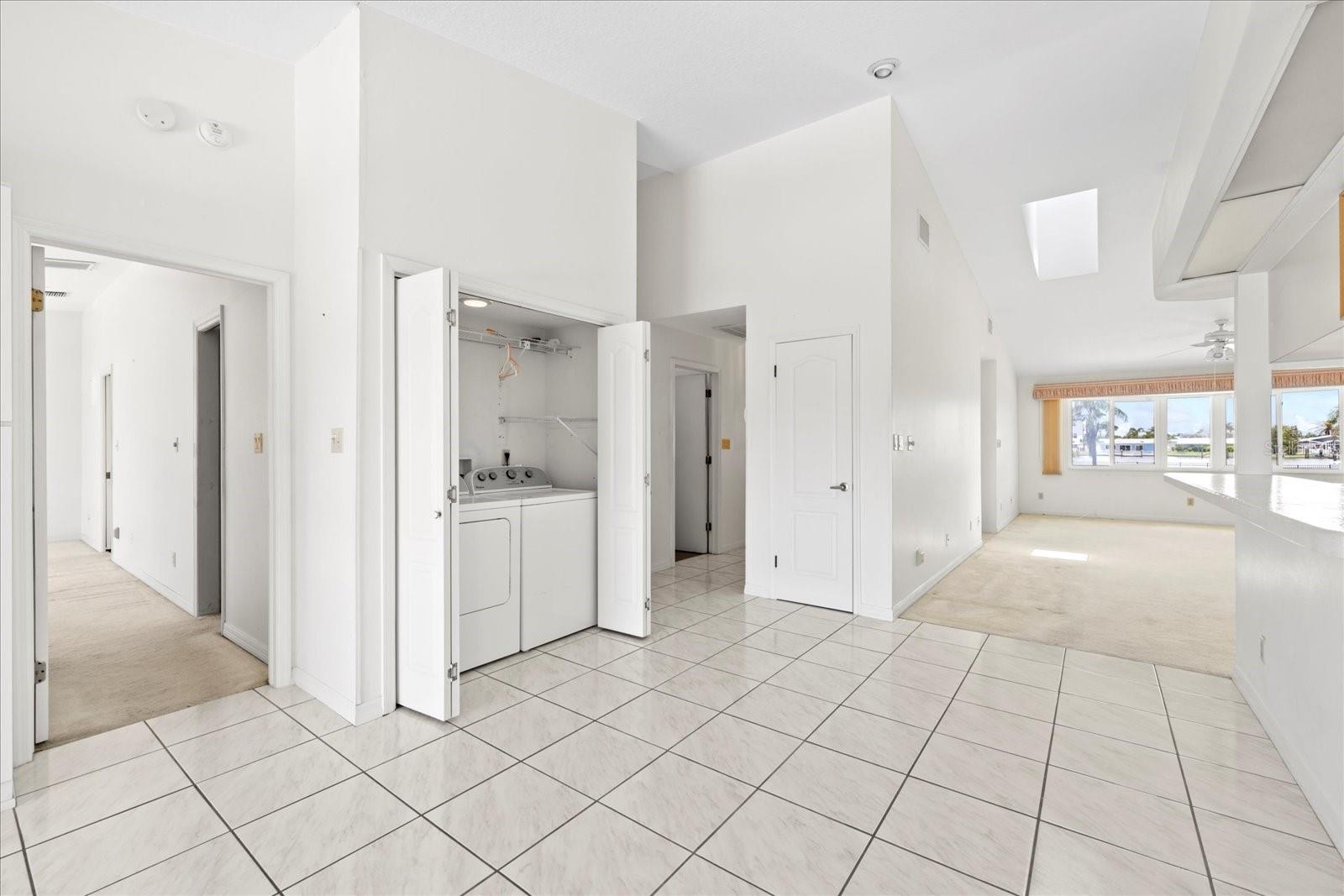Image 28 of 49 For 17025 Dolphin Drive