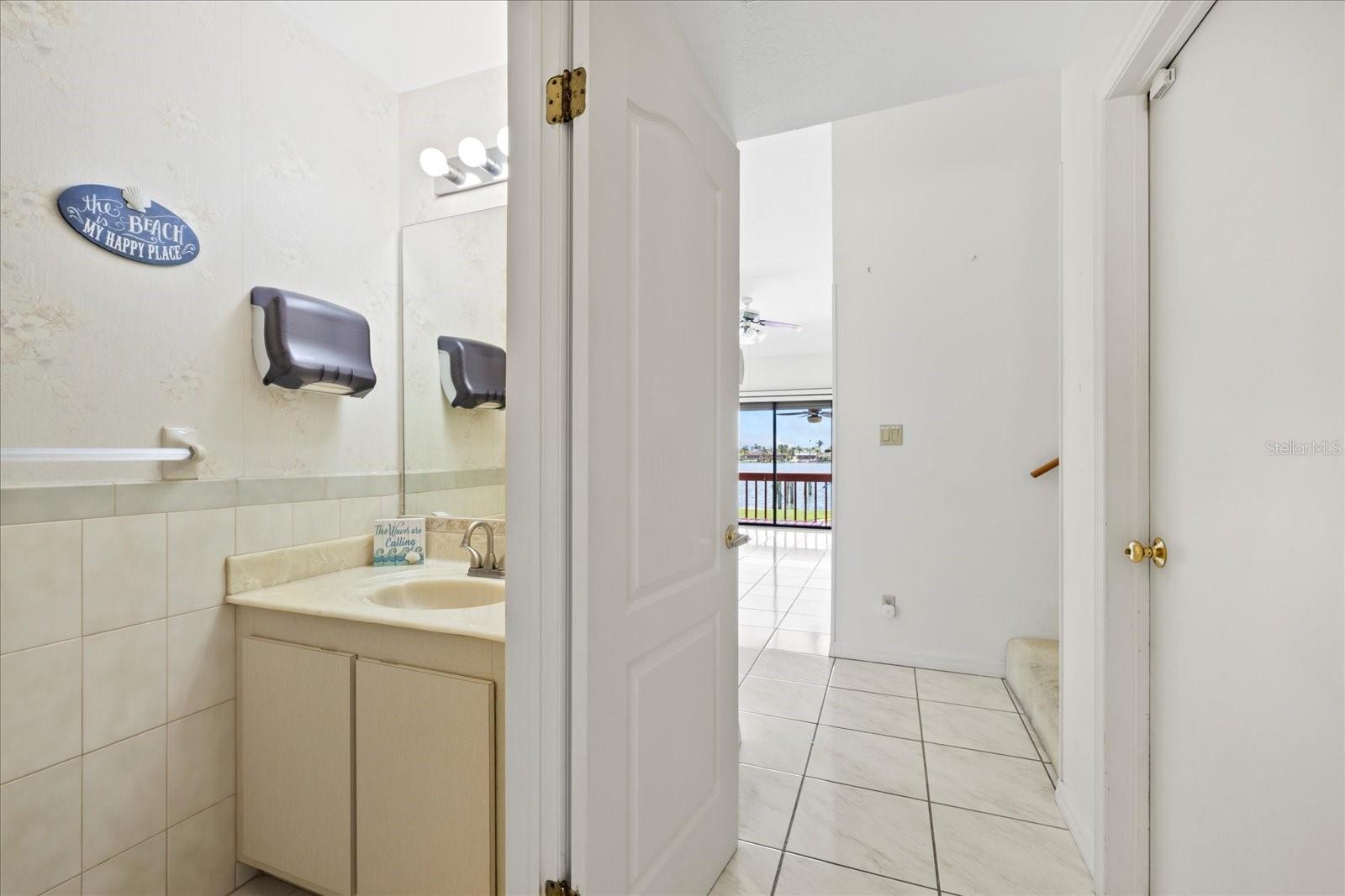 Image 30 of 49 For 17025 Dolphin Drive