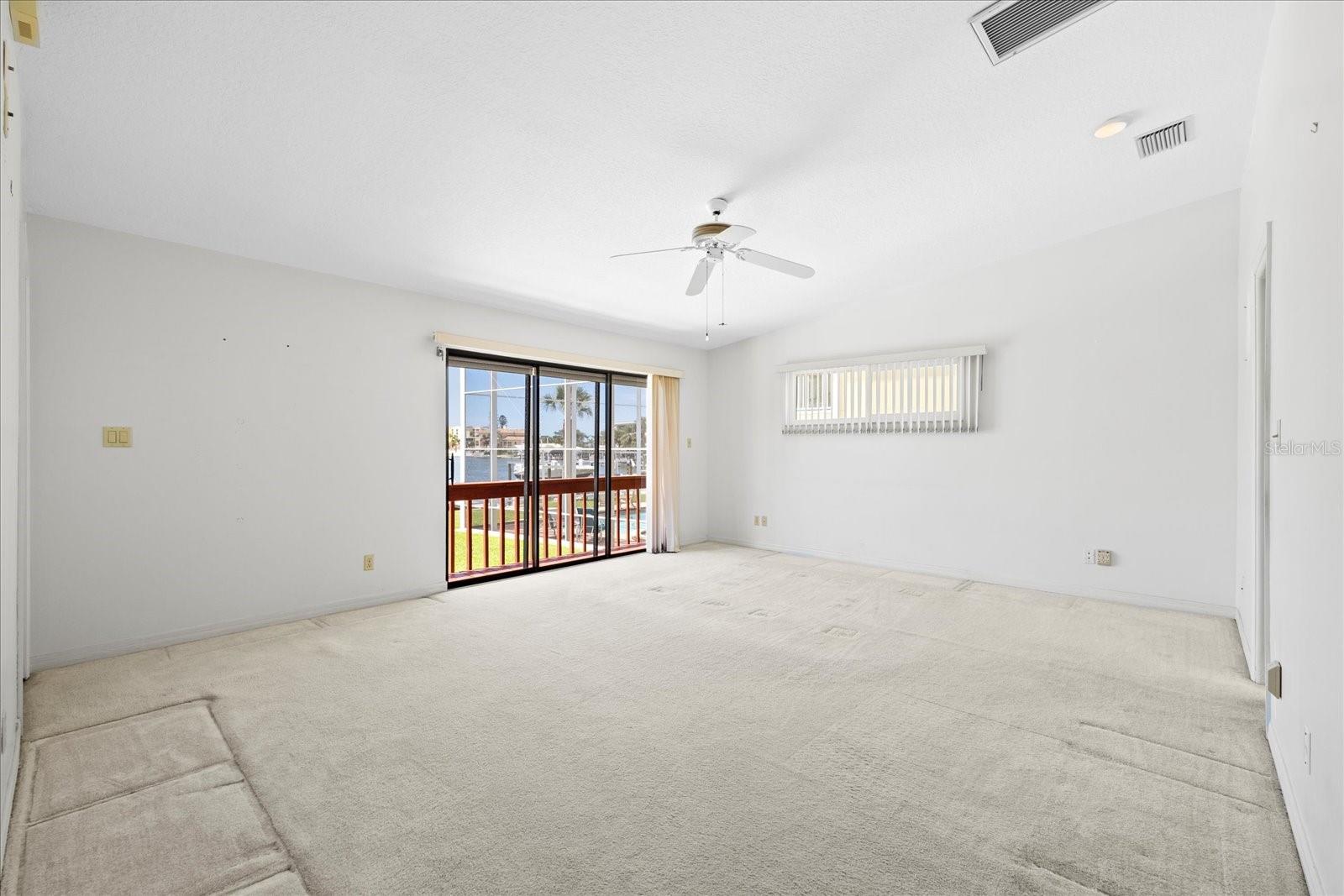 Image 31 of 49 For 17025 Dolphin Drive