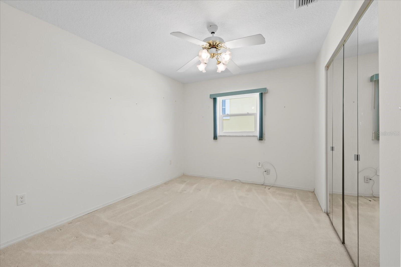 Image 40 of 49 For 17025 Dolphin Drive