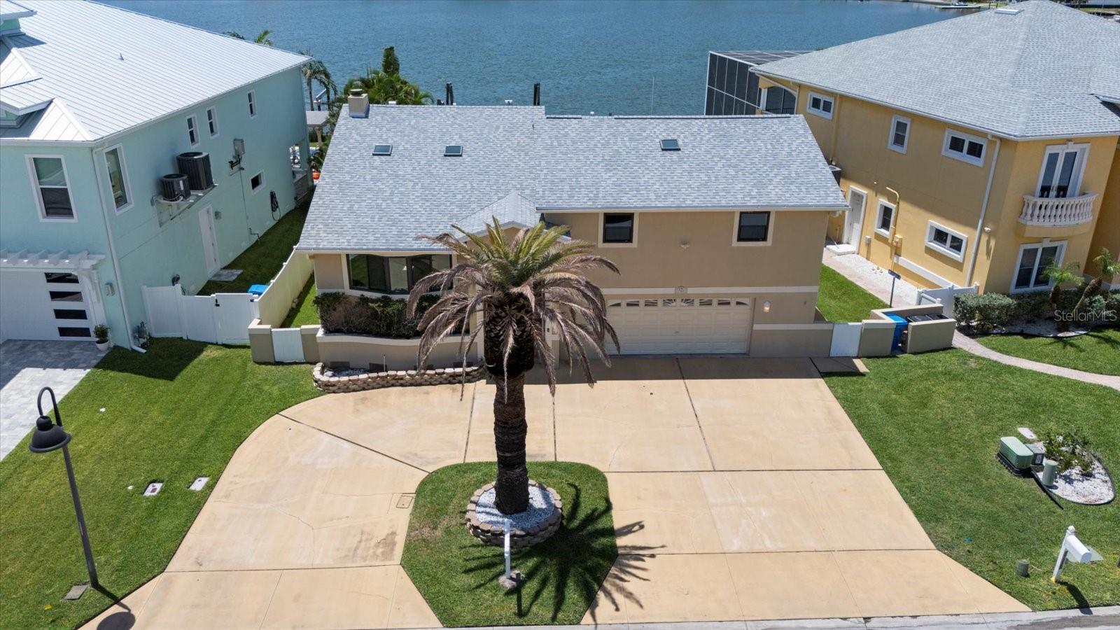 Image 48 of 49 For 17025 Dolphin Drive