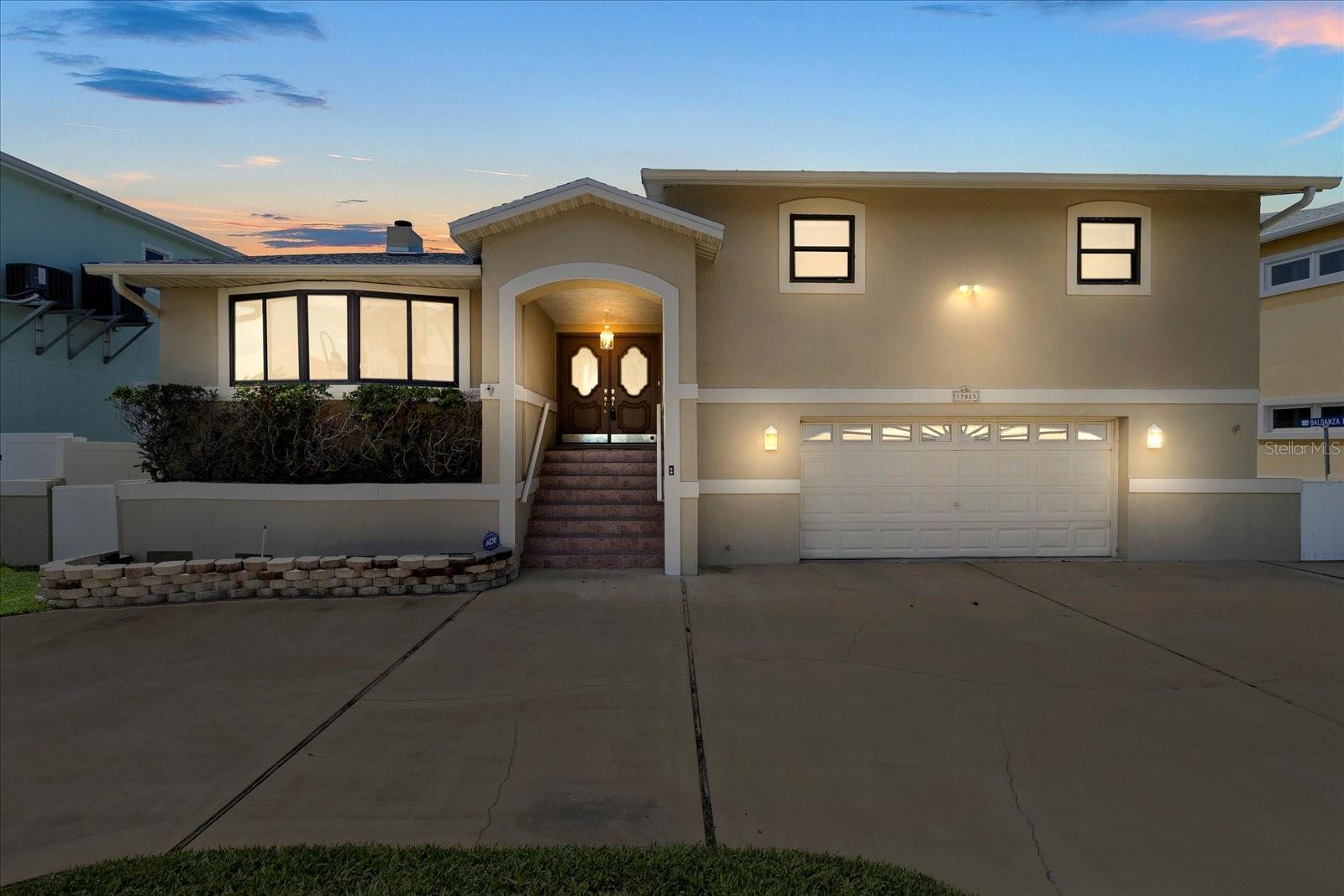 Image 9 of 49 For 17025 Dolphin Drive