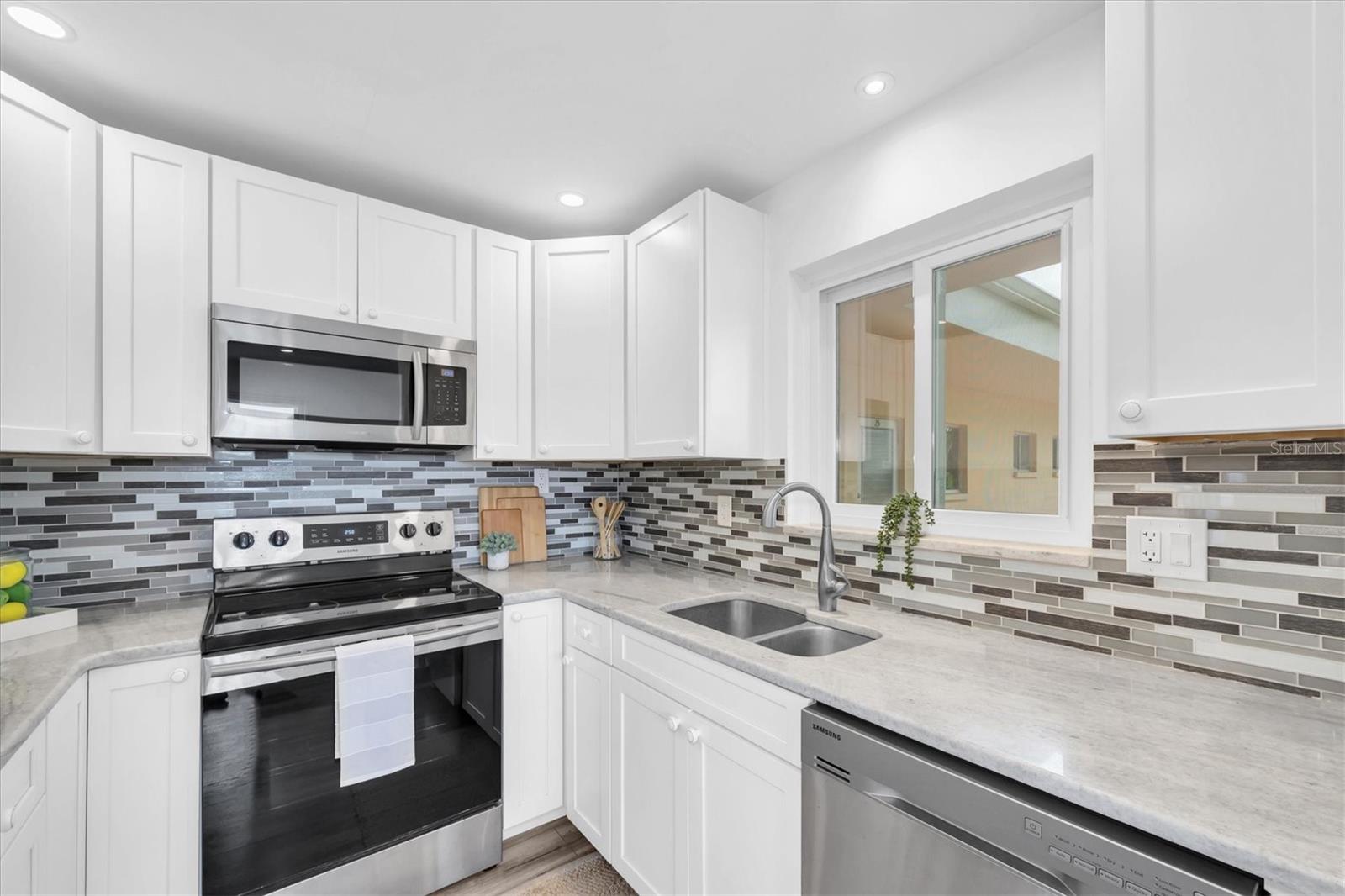 Image 12 of 42 For 2900 45th Street S 26