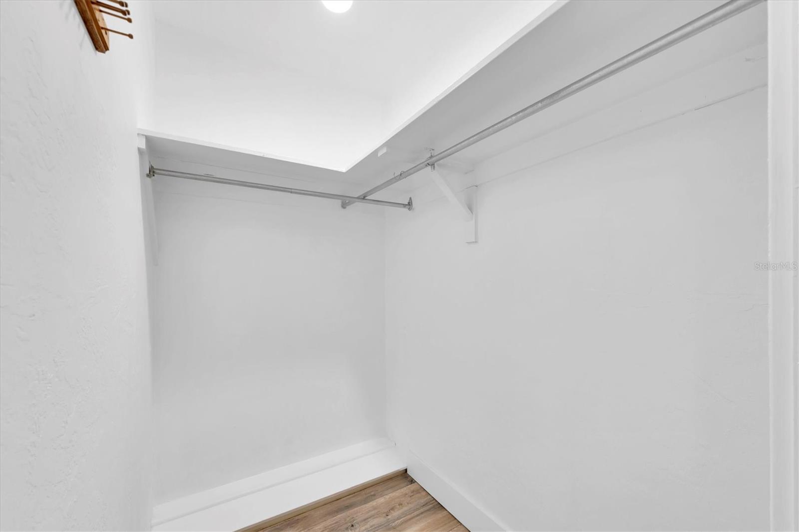 Image 17 of 42 For 2900 45th Street S 26