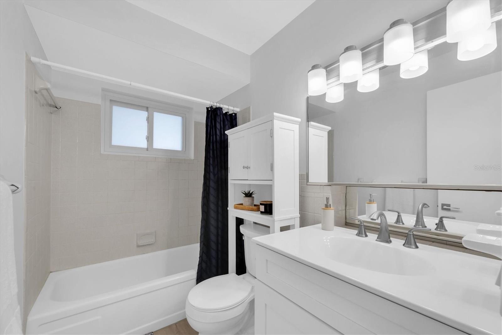 Image 18 of 42 For 2900 45th Street S 26