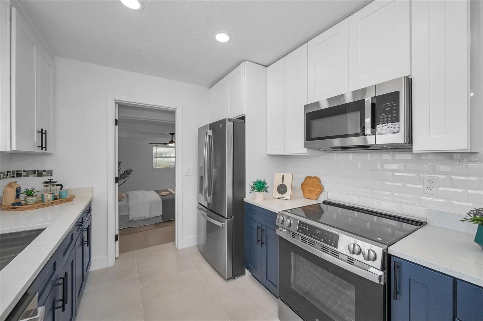 Listing photo id 10 for 112 Peterson Lane