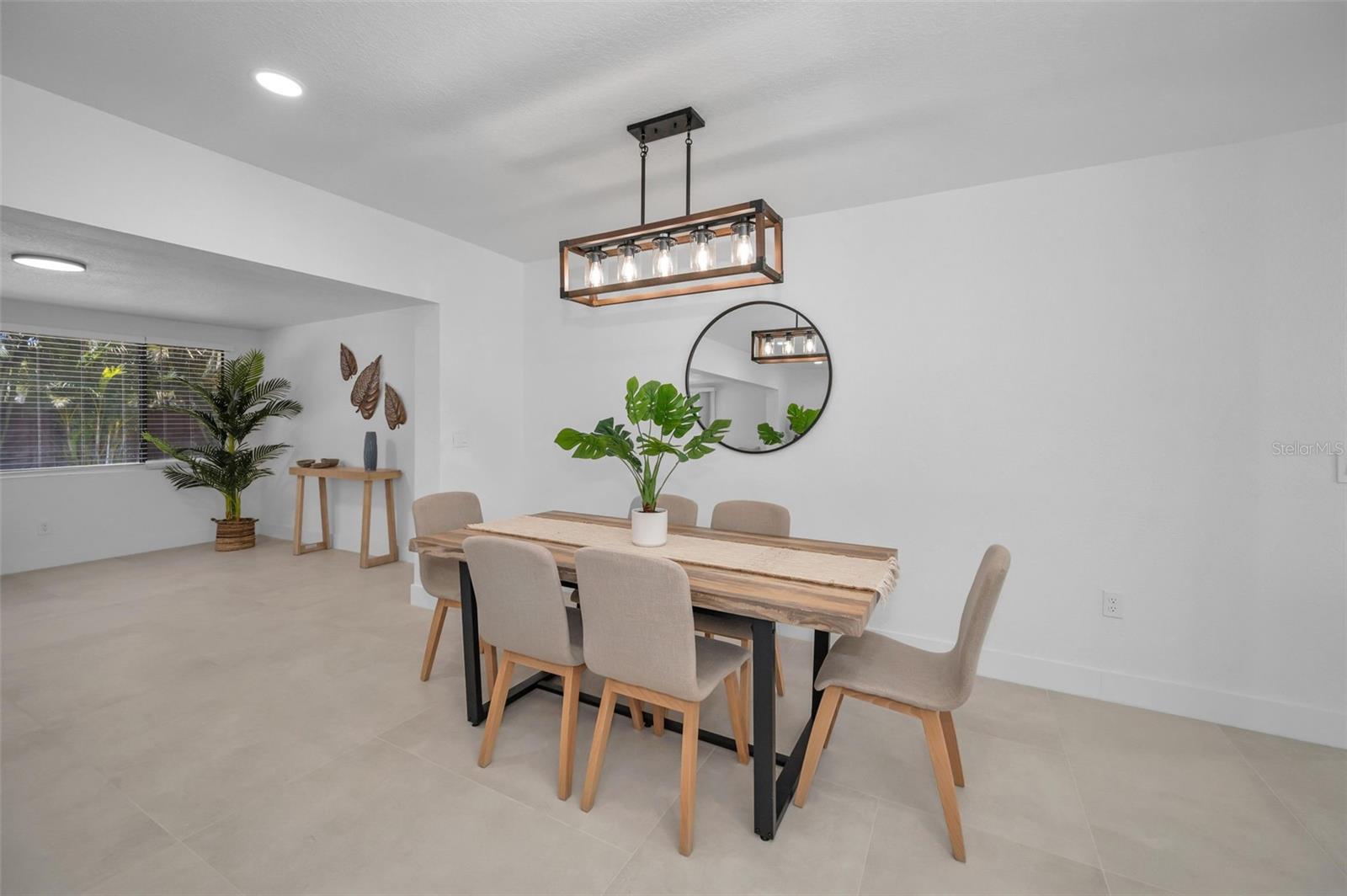 Listing photo id 32 for 112 Peterson Lane