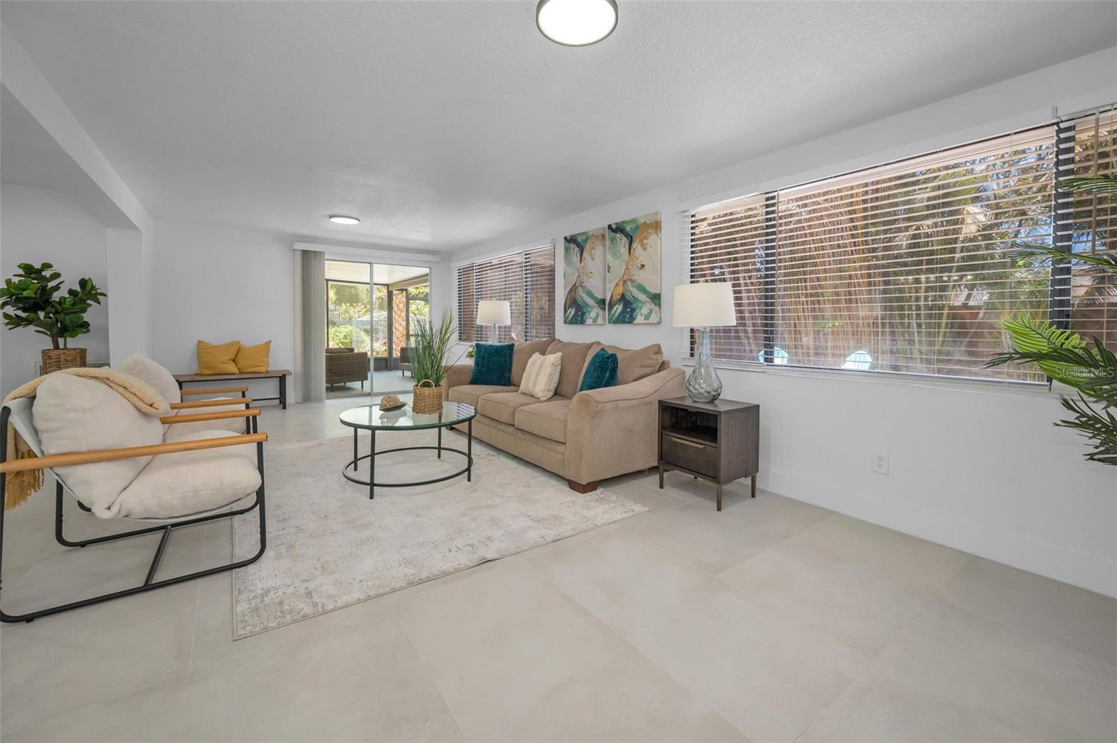 Listing photo id 33 for 112 Peterson Lane