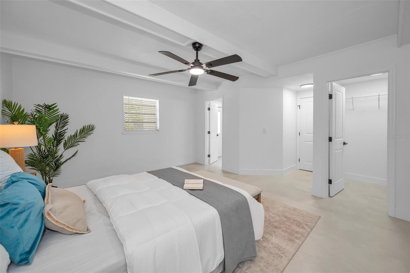 Listing photo id 35 for 112 Peterson Lane