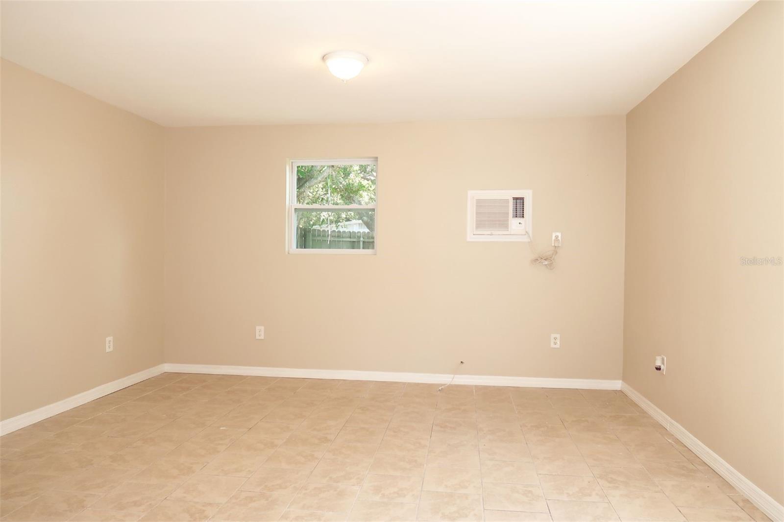 Image 16 of 21 For 720 88th Avenue N