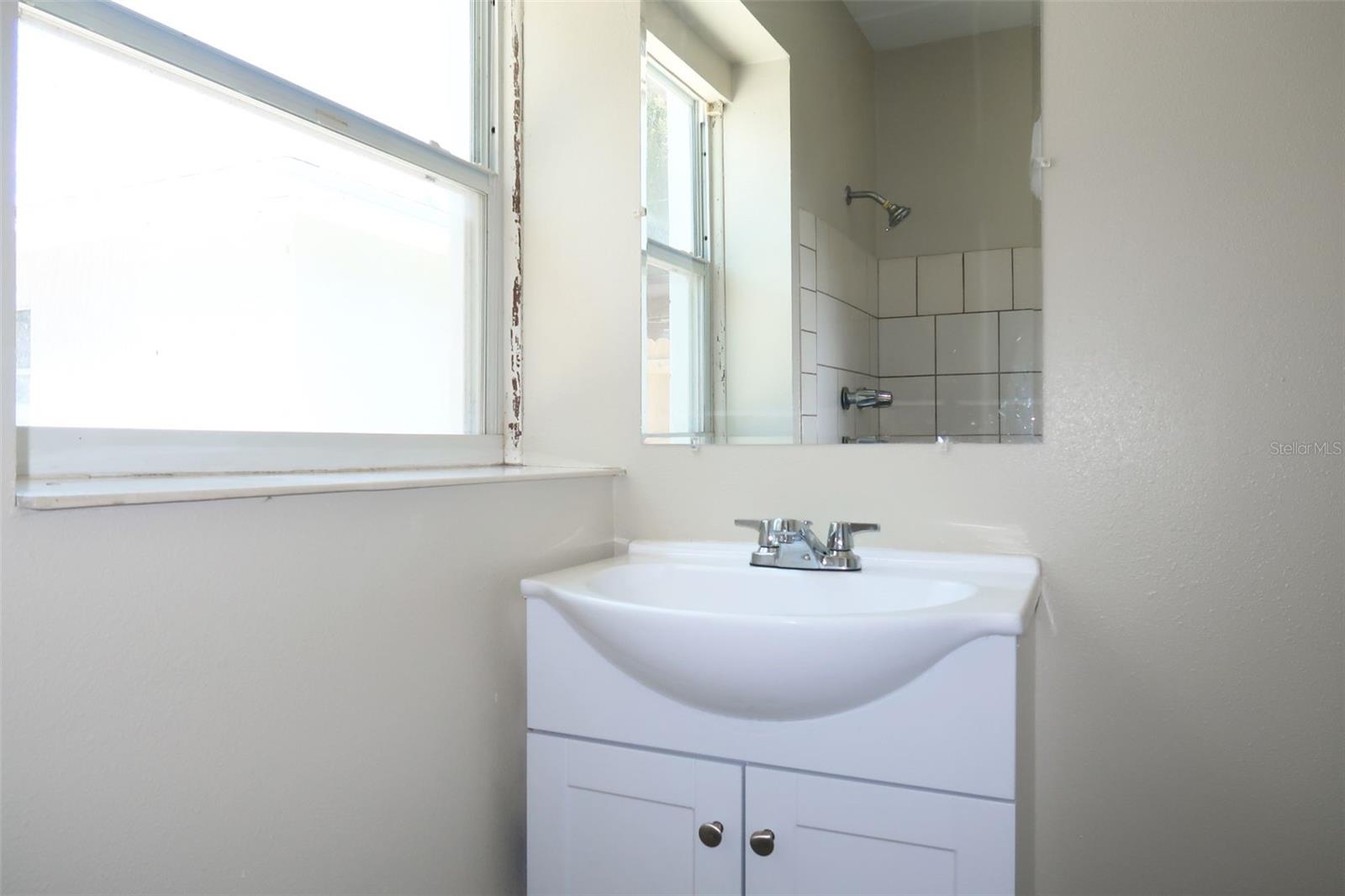 Image 17 of 21 For 720 88th Avenue N
