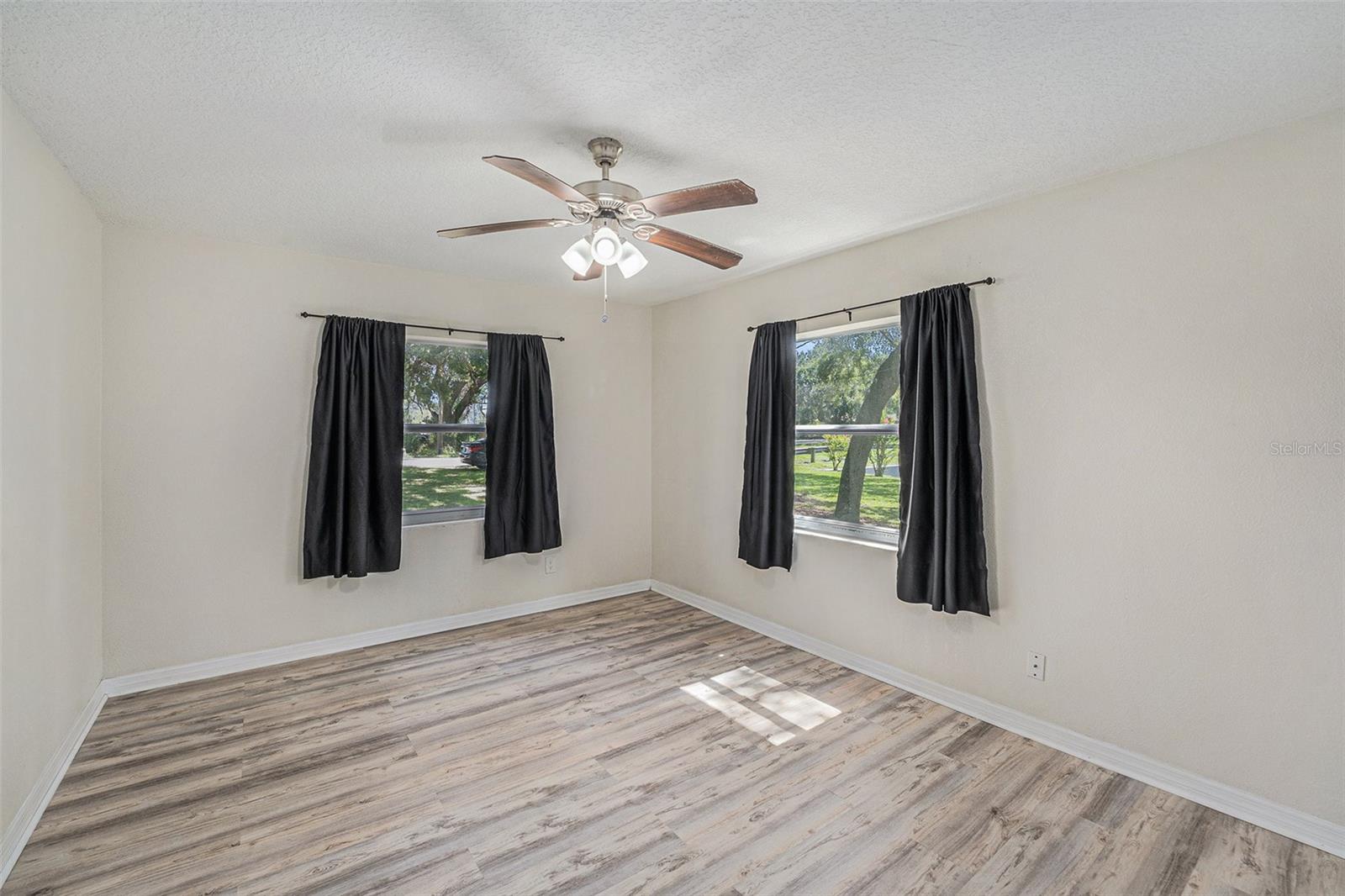 Image 12 of 25 For 3205 68th Avenue N