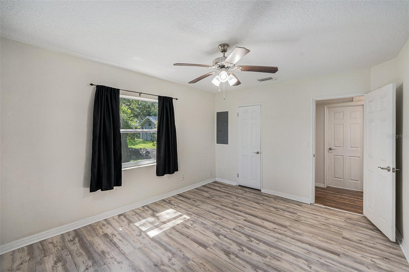Image 13 of 25 For 3205 68th Avenue N