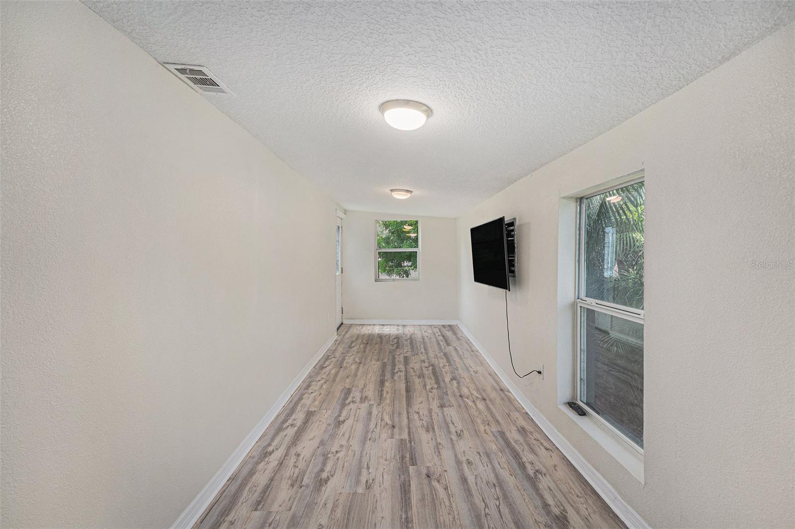 Image 14 of 25 For 3205 68th Avenue N