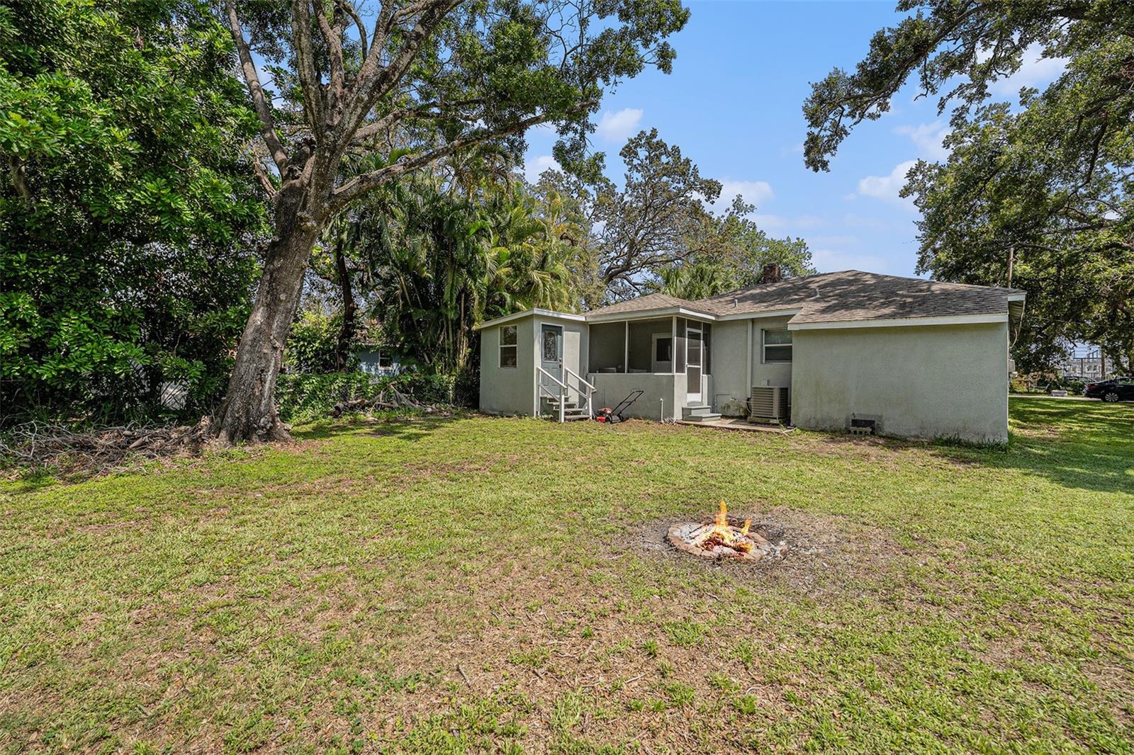 Image 21 of 25 For 3205 68th Avenue N