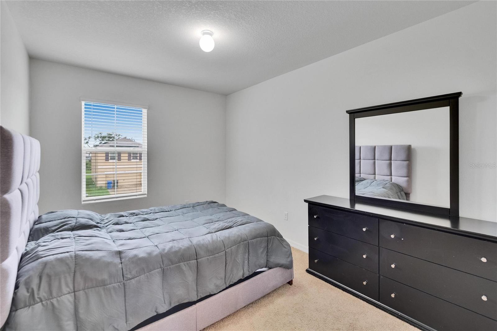 Image 22 of 30 For 11019 Leland Groves Drive