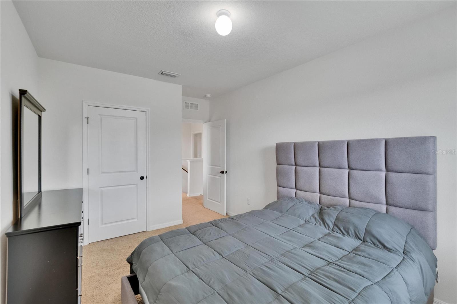 Image 23 of 30 For 11019 Leland Groves Drive