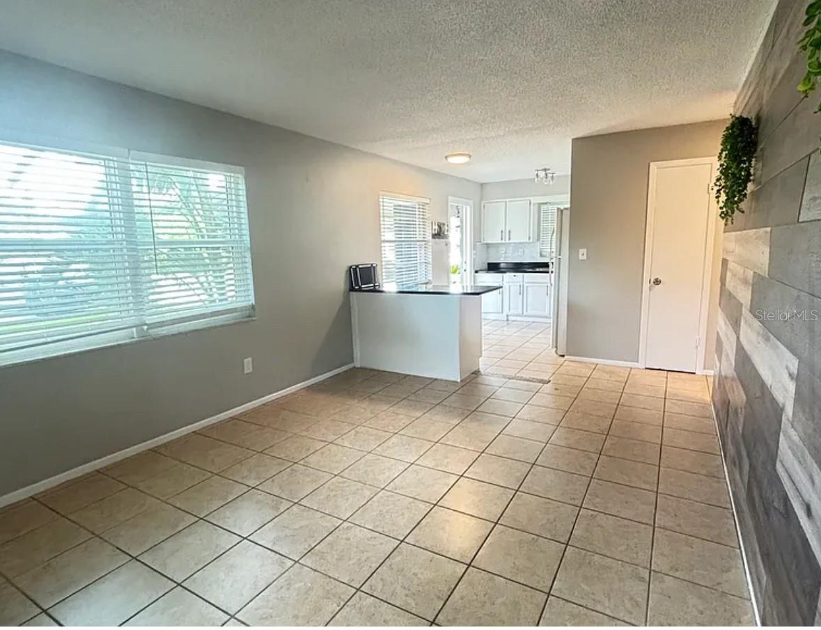 Image 5 of 12 For 1245 Parker Street