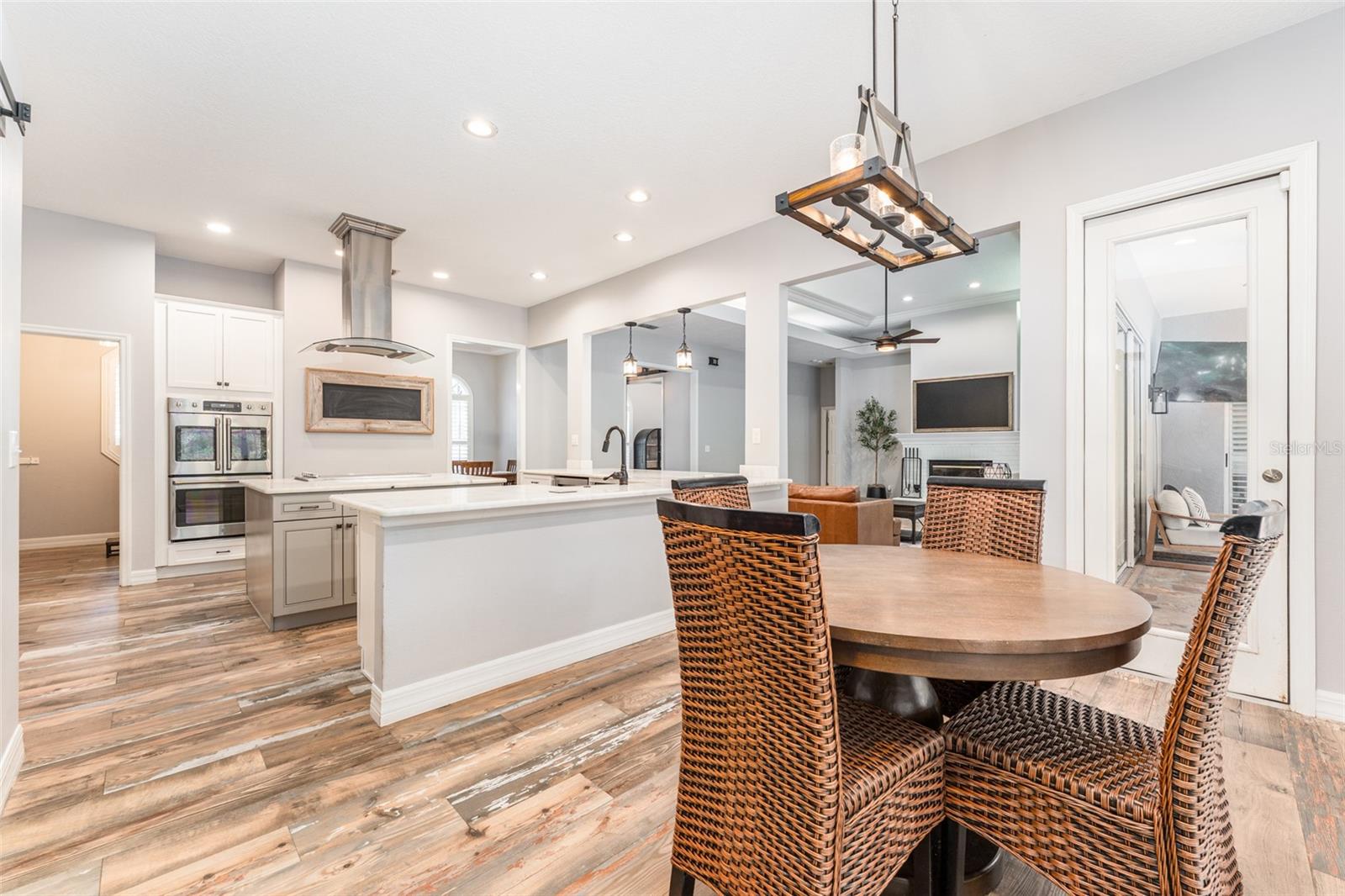 Image 12 of 62 For 5927 Flatwoods Manor Circle