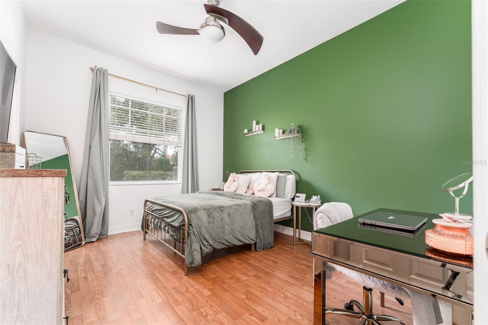Image 26 of 62 For 5927 Flatwoods Manor Circle