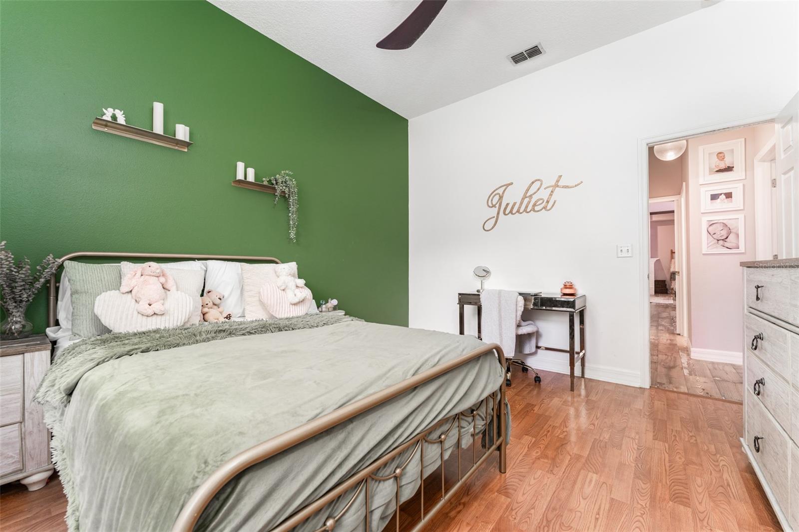 Image 27 of 62 For 5927 Flatwoods Manor Circle