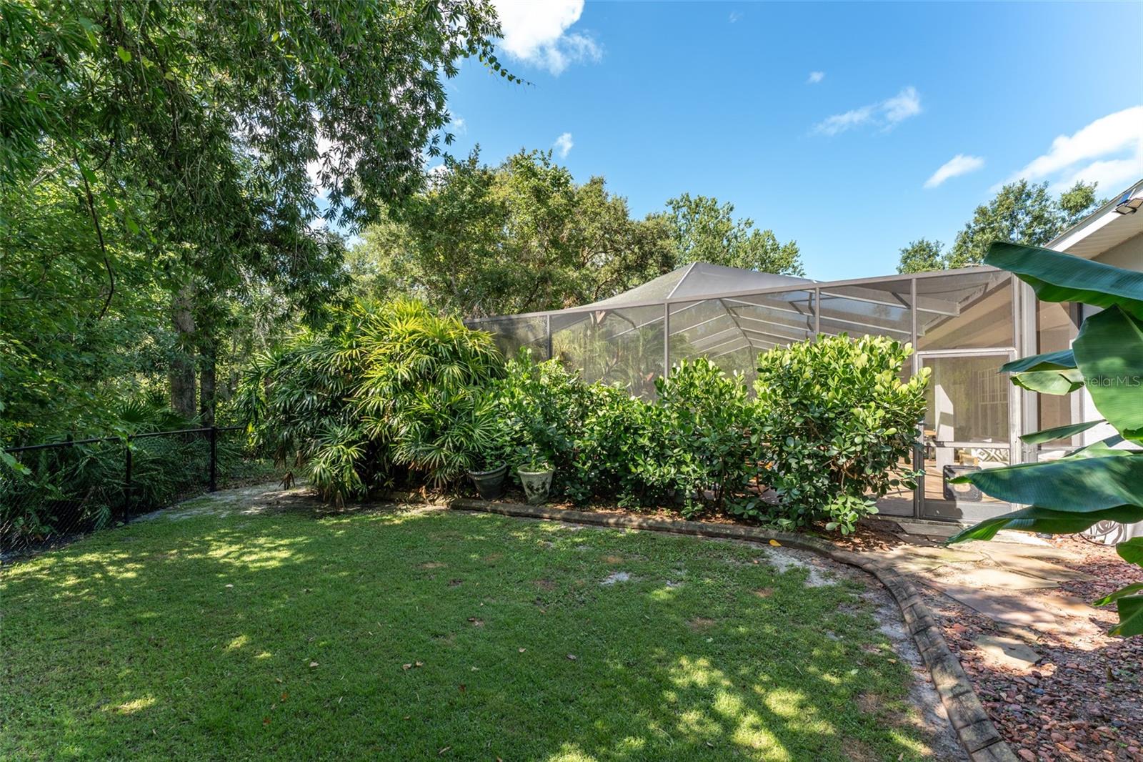 Image 38 of 62 For 5927 Flatwoods Manor Circle