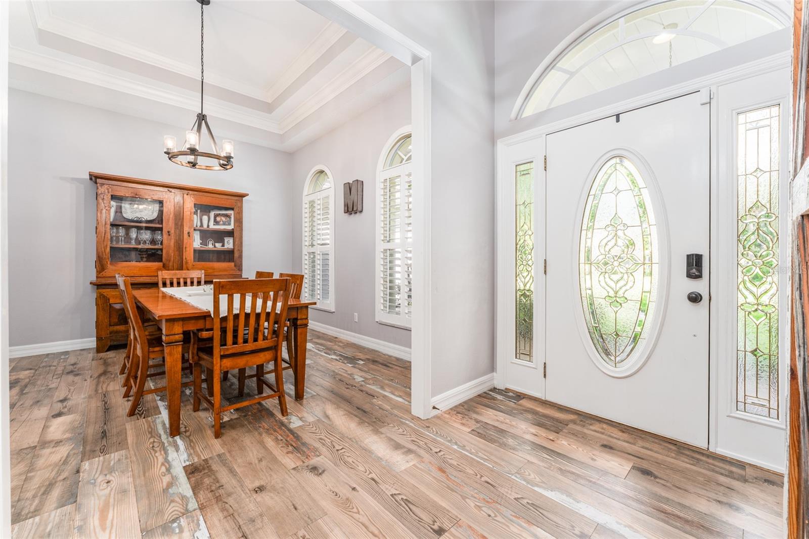 Image 4 of 62 For 5927 Flatwoods Manor Circle