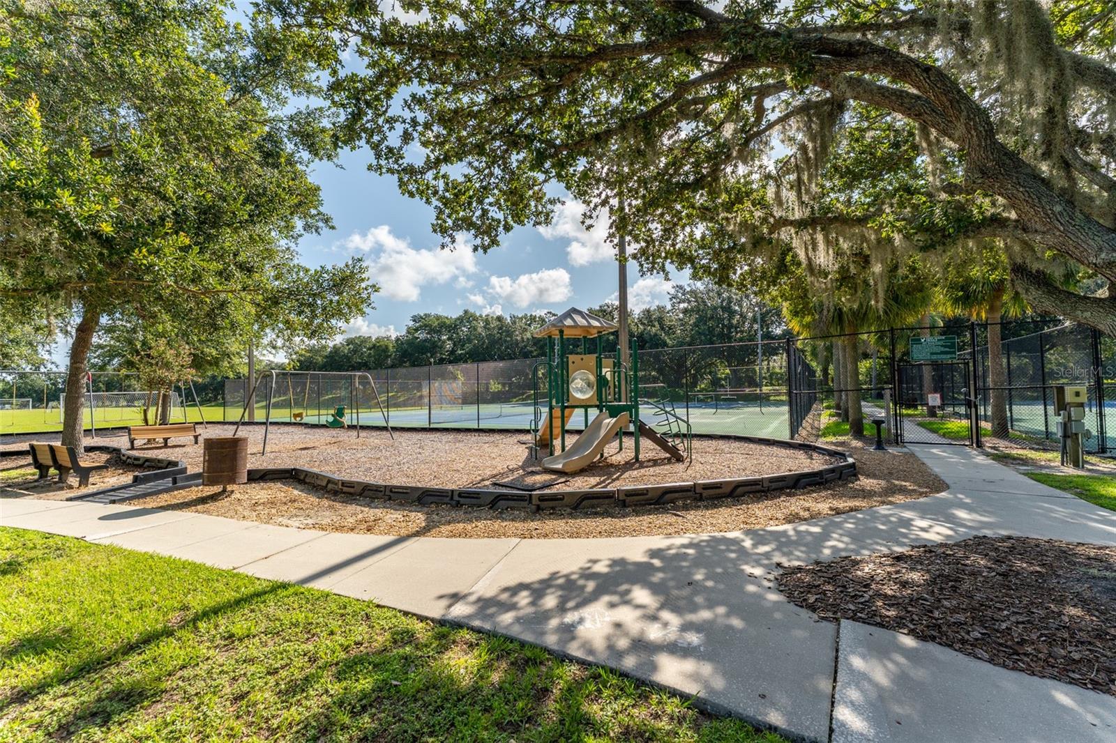 Image 54 of 62 For 5927 Flatwoods Manor Circle