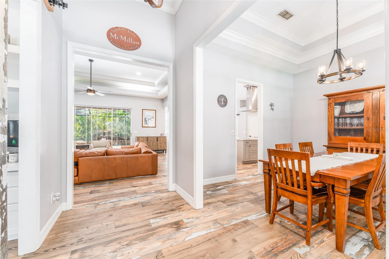 Image 7 of 62 For 5927 Flatwoods Manor Circle