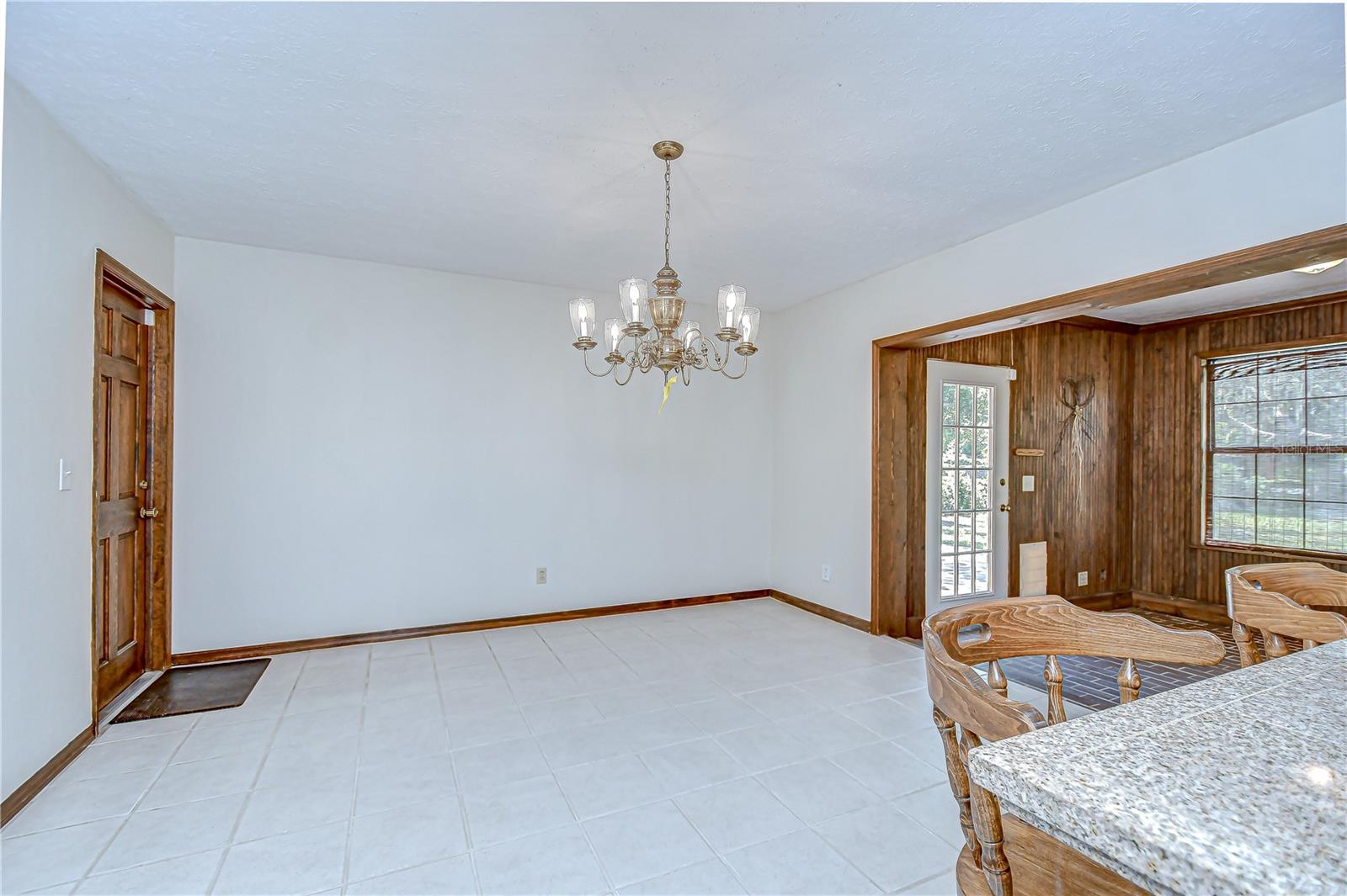 Image 16 of 43 For 3125 Miller Road