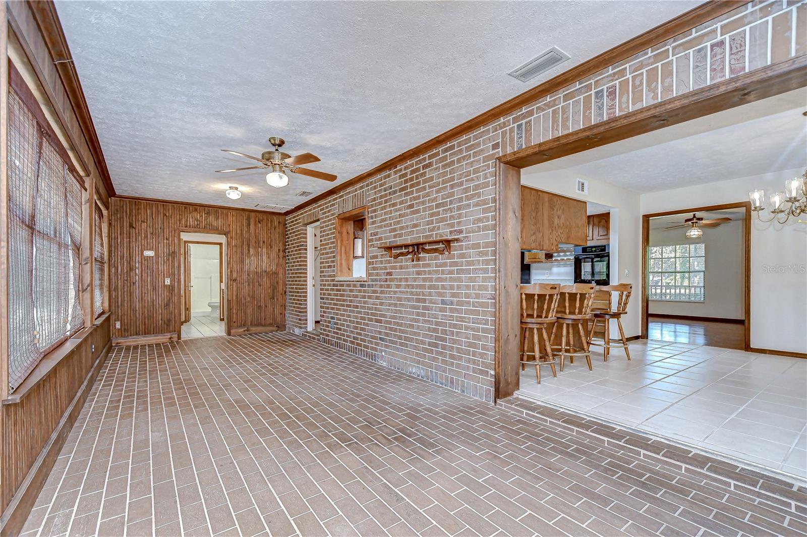 Image 17 of 43 For 3125 Miller Road