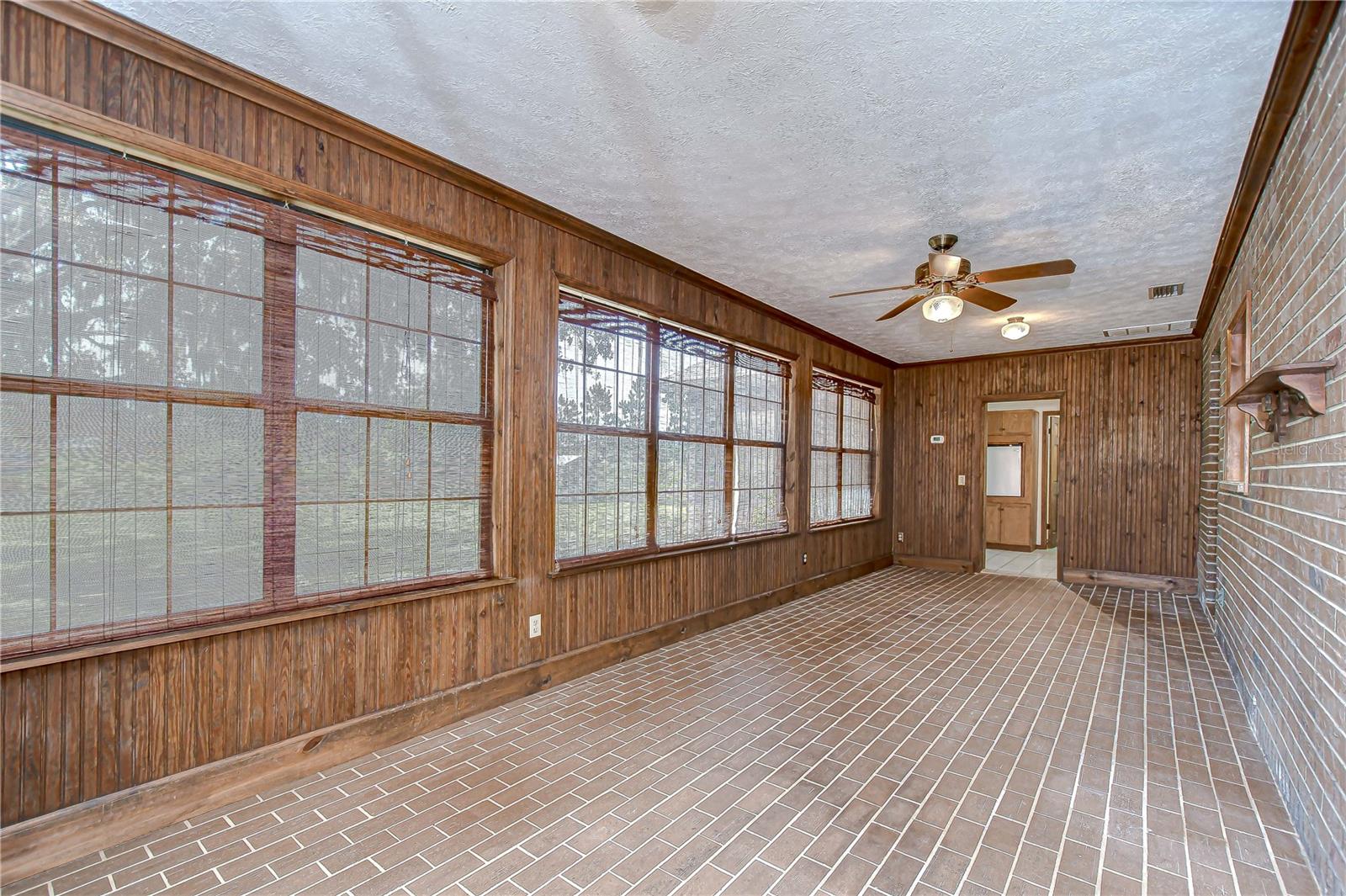 Image 18 of 43 For 3125 Miller Road