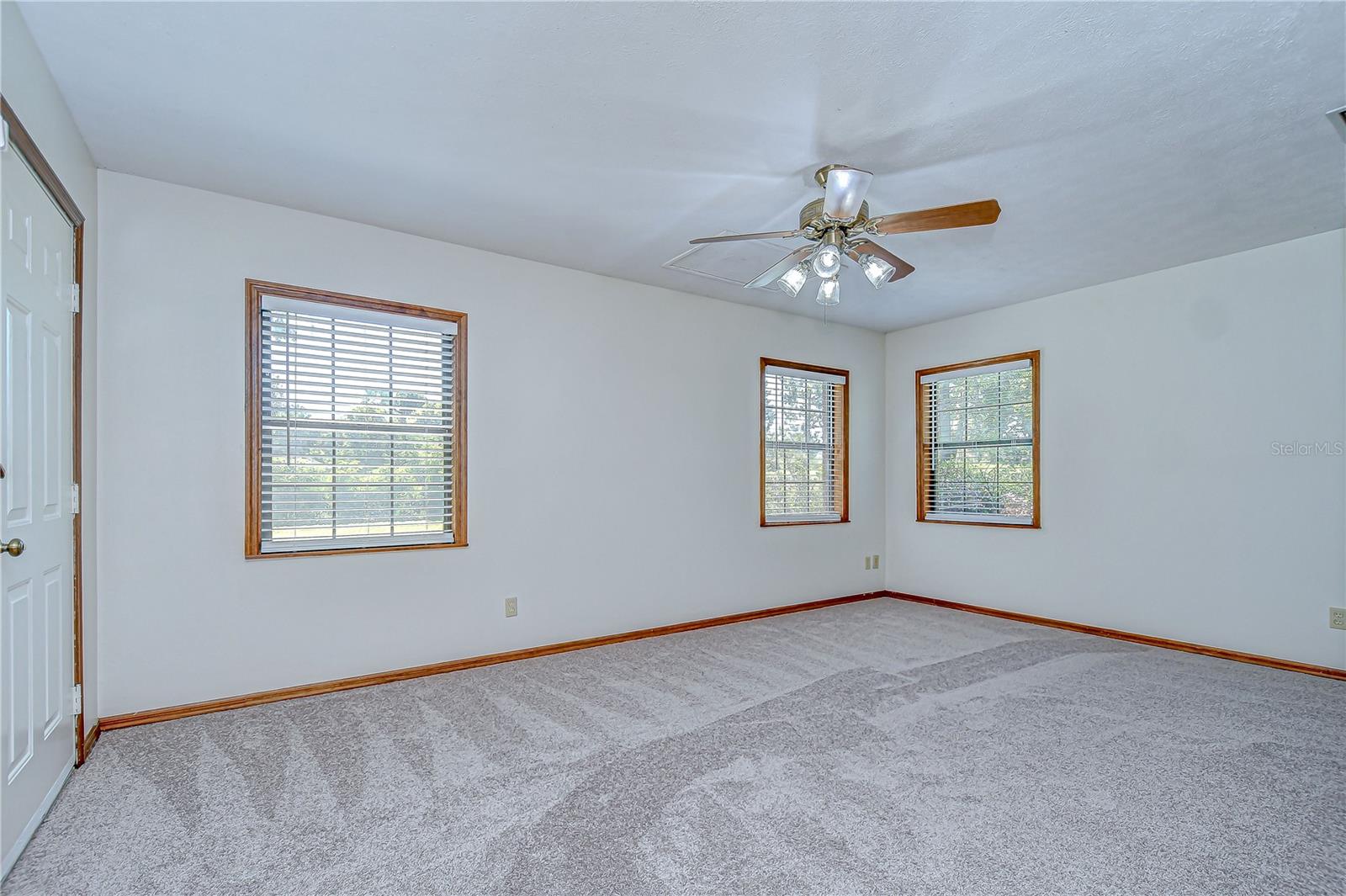 Image 27 of 43 For 3125 Miller Road