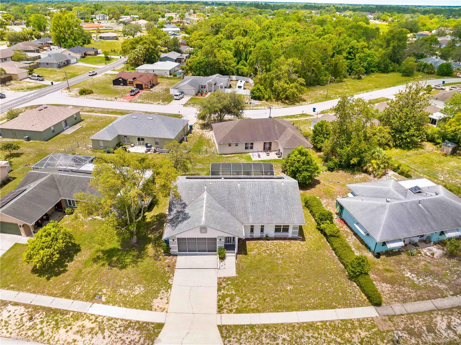 Image 19 of 45 For 12546 Brookside Street