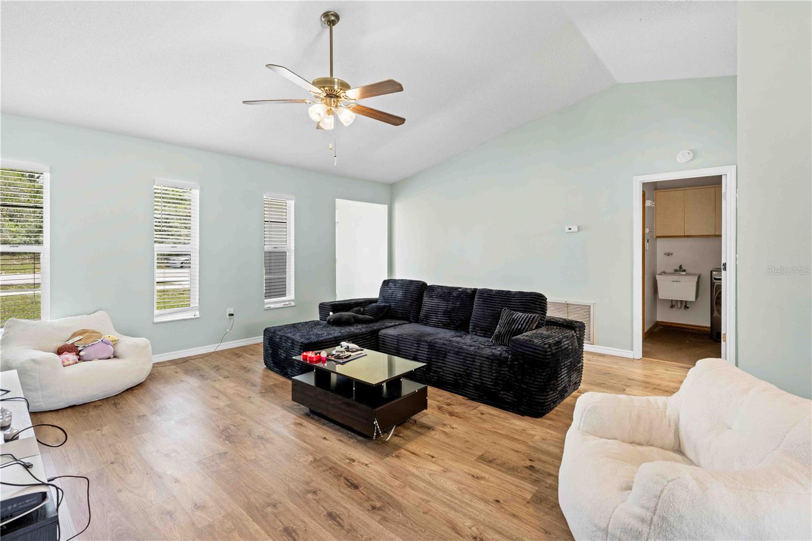 Image 21 of 45 For 12546 Brookside Street