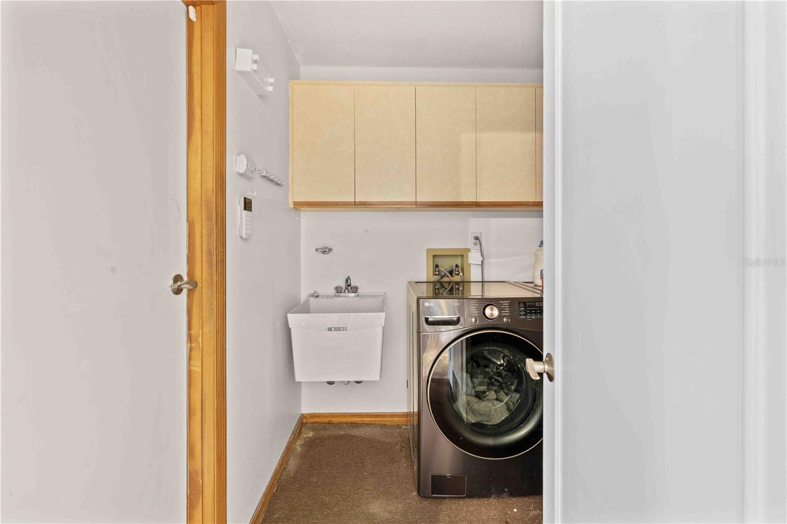 Image 22 of 45 For 12546 Brookside Street