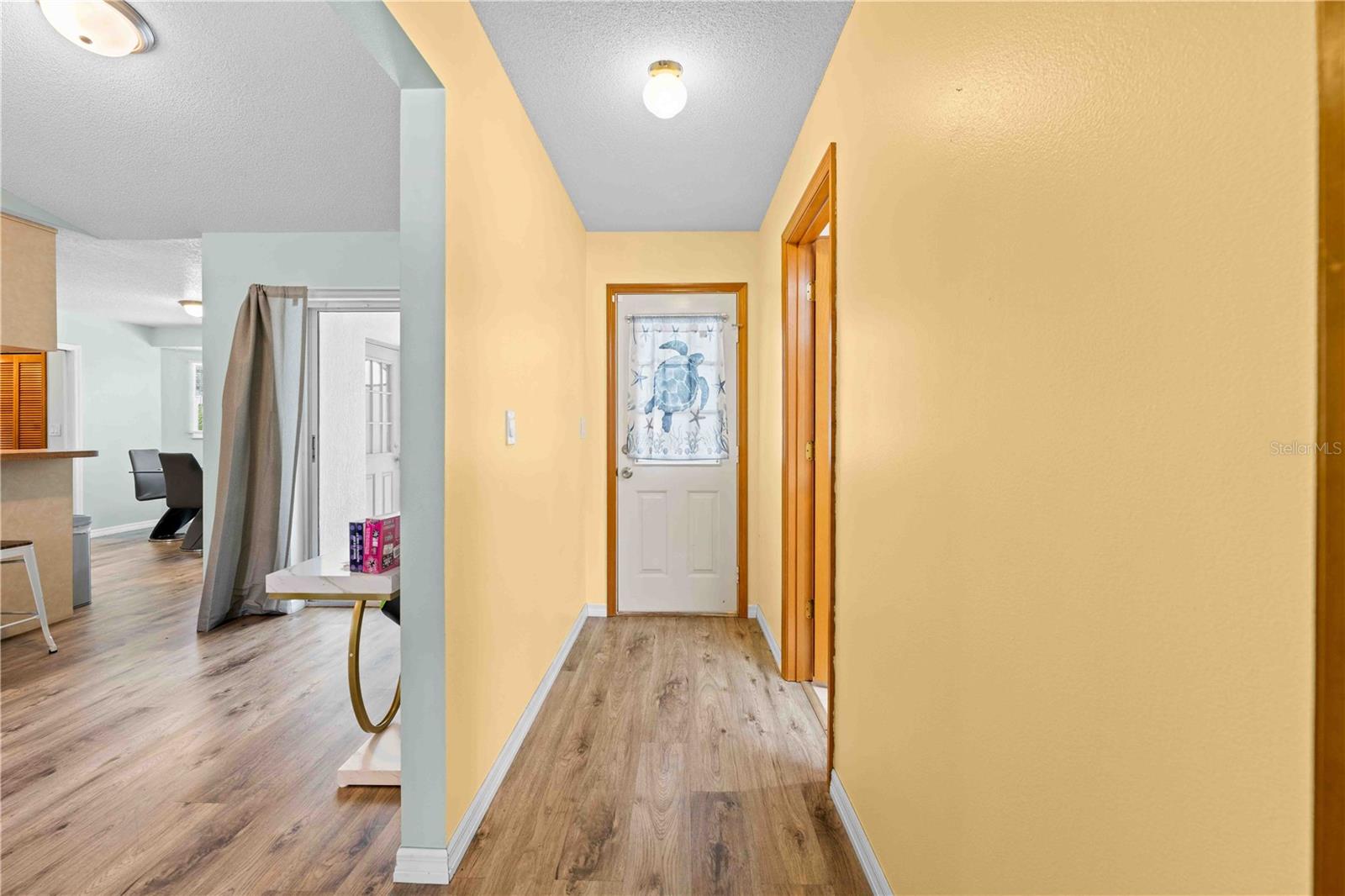 Image 5 of 45 For 12546 Brookside Street